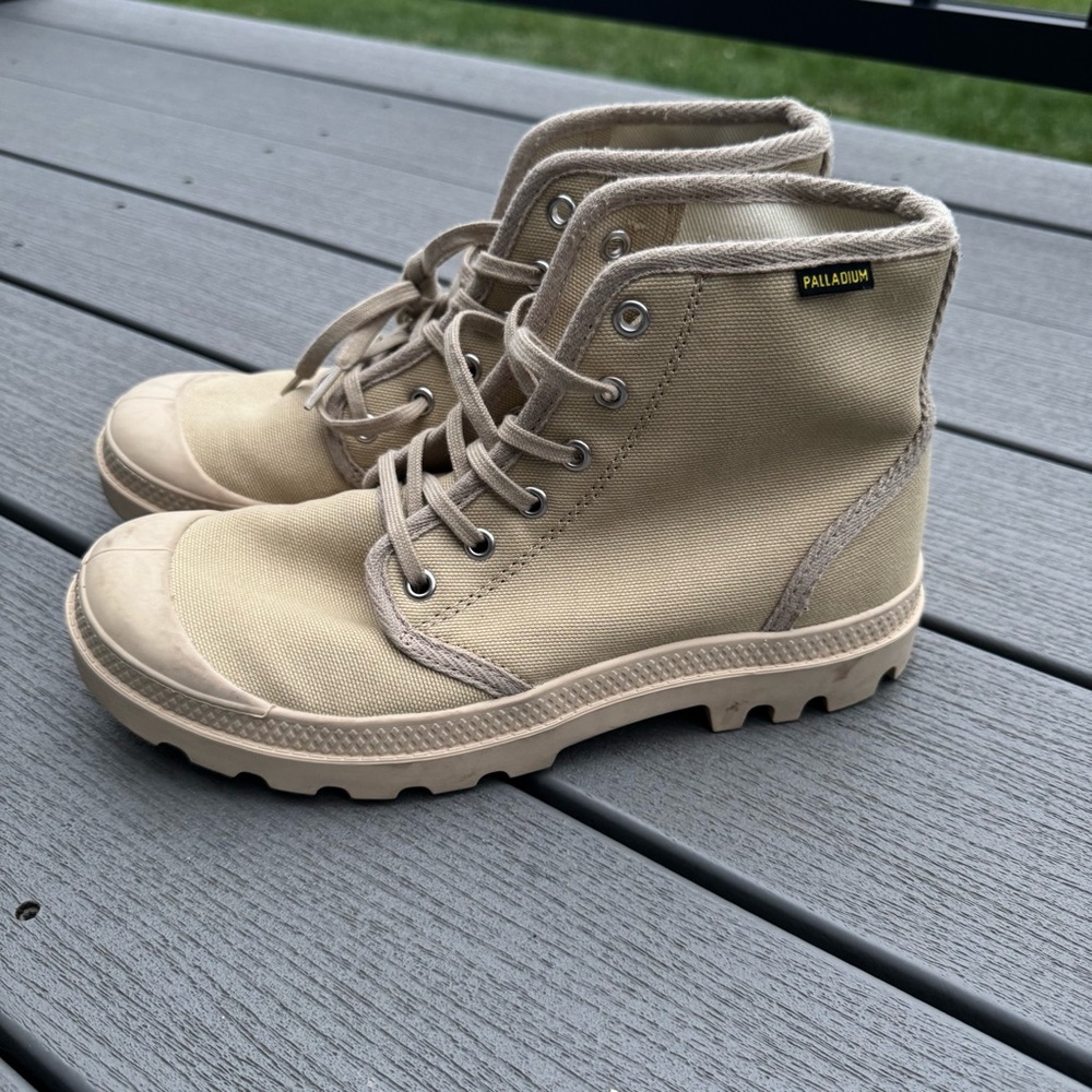 PALLADIUM Canvas Sneaker NWOT - Picture 6 of 8